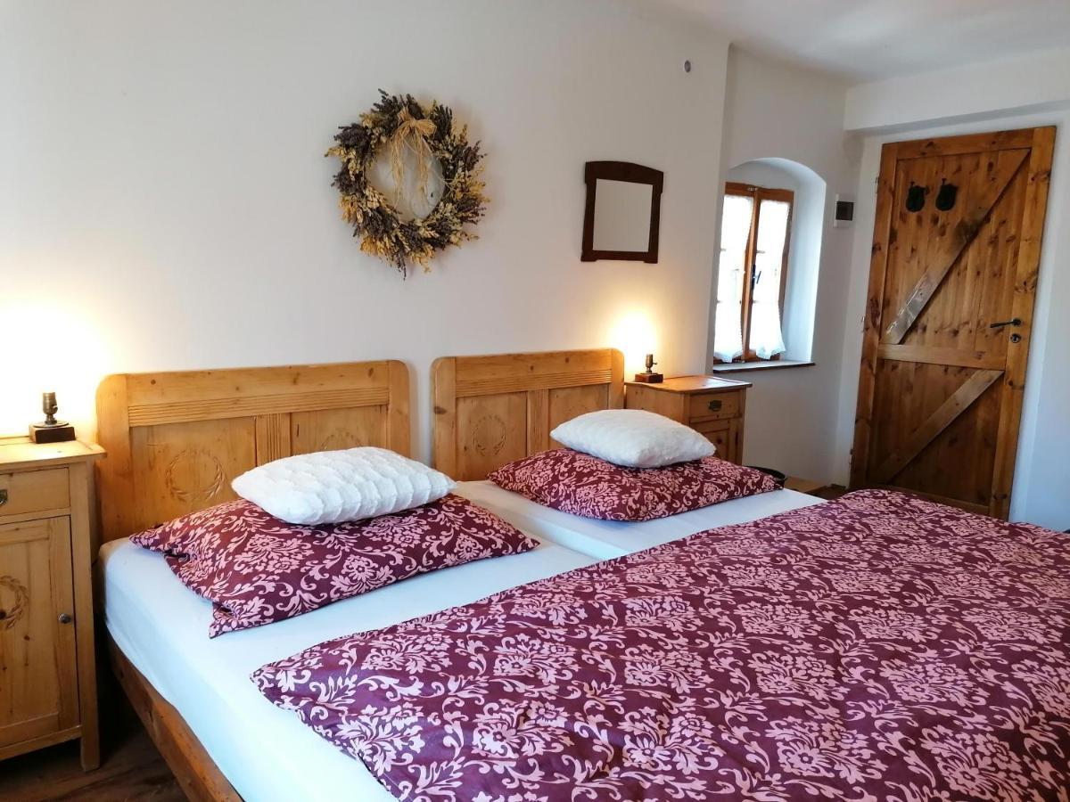 Pivovar Spitt Zahorany Guest House Litomerice Exterior photo